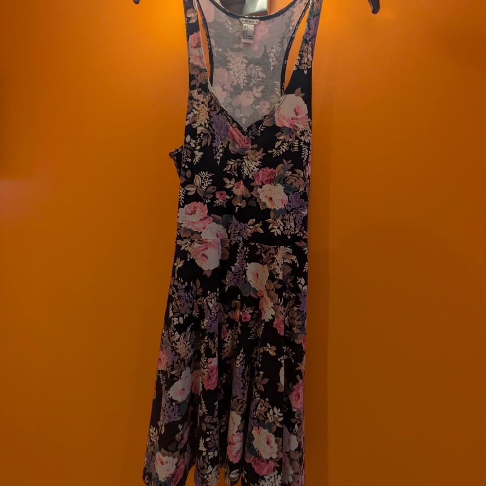Forever 21 Floral V-neck Black Dress